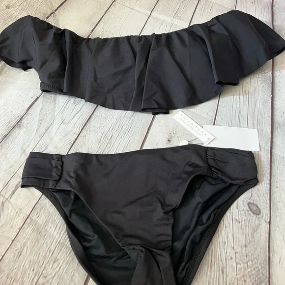 TRINA TURK BIKINI SET - OFF THE SHOULDER RUFFLE BANDEAU & SIDE SHIRRED H… - Picture 2 of 10